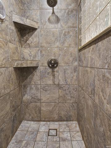 8917 Crosier Lane, Fort Wayne, IN 46825