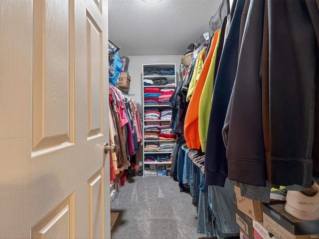 8917 Crosier Lane, Fort Wayne, IN 46825