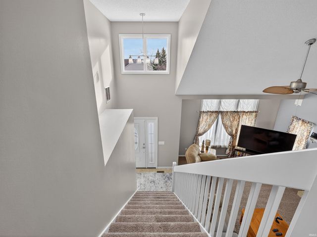 8917 Crosier Lane, Fort Wayne, IN 46825