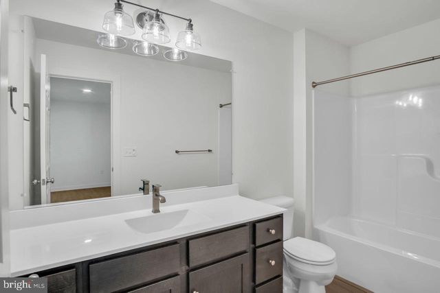 234 N FORGEDALE DR N, Carlisle, PA 17015