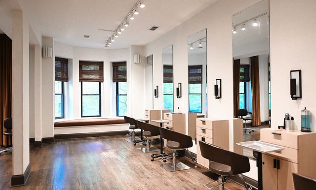 15 E Pearson Street, Chicago, IL 60611