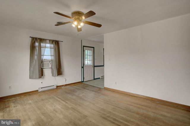 103 YOUNG AVE, Boonsboro, MD 21713