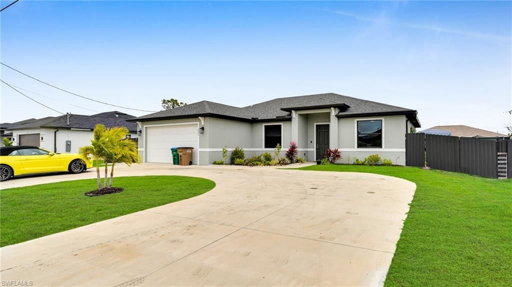 Image 2 of property listing at 221 Chiquita BLVD N, Cape Coral, FL 33993