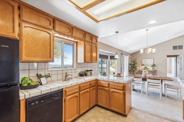 31021 Blue Heron Way, Coarsegold, CA 93614