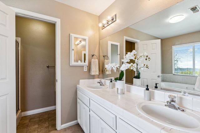 31021 Blue Heron Way, Coarsegold, CA 93614