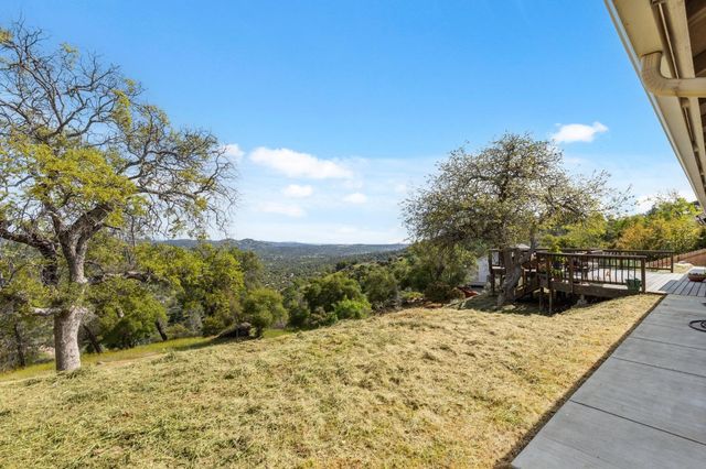 31021 Blue Heron Way, Coarsegold, CA 93614