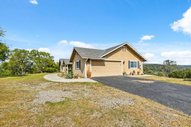 31021 Blue Heron Way, Coarsegold, CA 93614