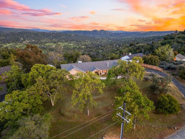 31021 Blue Heron Way, Coarsegold, CA 93614