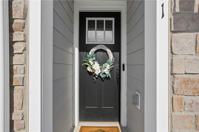 401 SPRUCE LANE, North Strabane, PA 15317