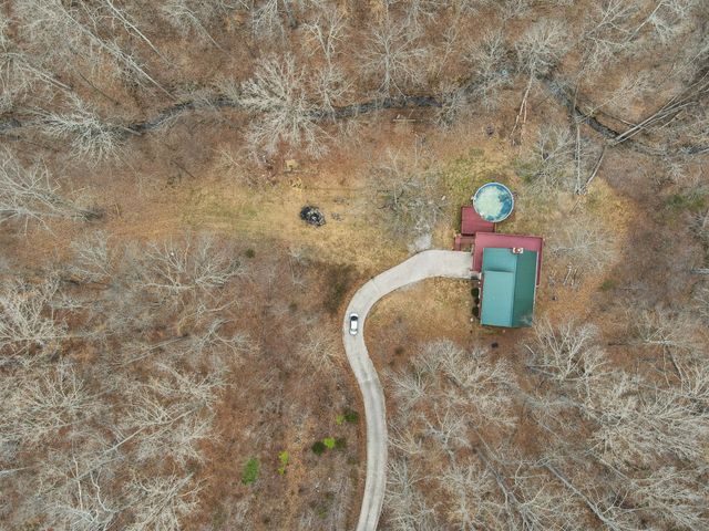 96 Sarvis Ridge Rd, Normandy, TN 37360