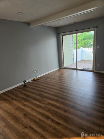 7 Foxtail Lane, South Brunswick, NJ 08852