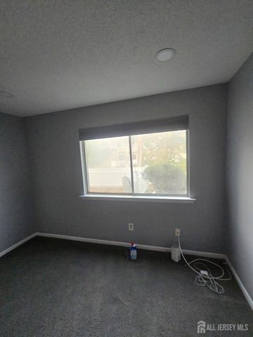 7 Foxtail Lane, South Brunswick, NJ 08852