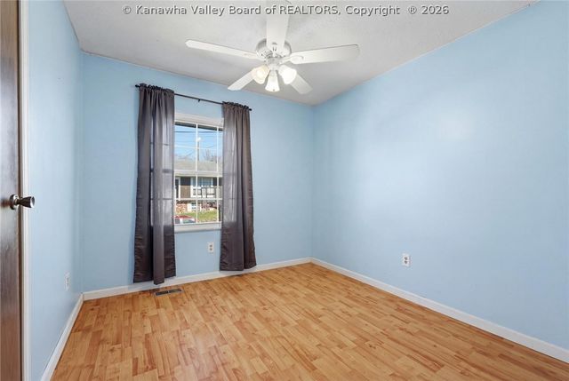 509 Hurricane Court, Hurricane, WV 25526