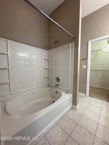 5841 PARKSTONE CROSSING Drive, Jacksonville, FL 32258