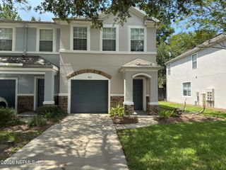 5841 PARKSTONE CROSSING Drive, Jacksonville, FL 32258