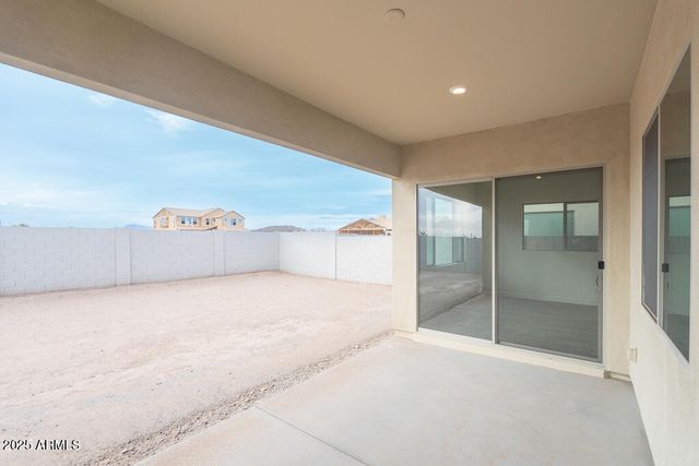 2516 E Tapenade Drive, San Tan Valley, AZ 85140