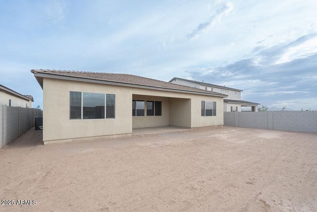 2516 E Tapenade Drive, San Tan Valley, AZ 85140