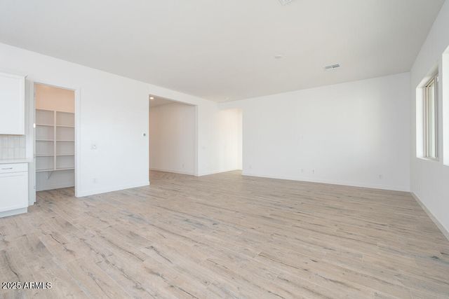 2516 E Tapenade Drive, San Tan Valley, AZ 85140