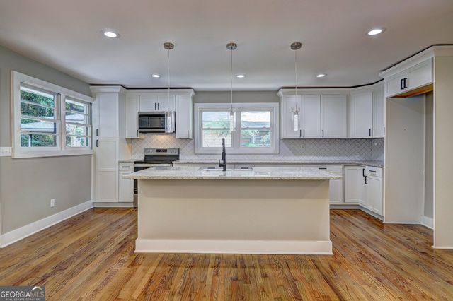 1842 Calloway Drive NW, Atlanta, GA 30314