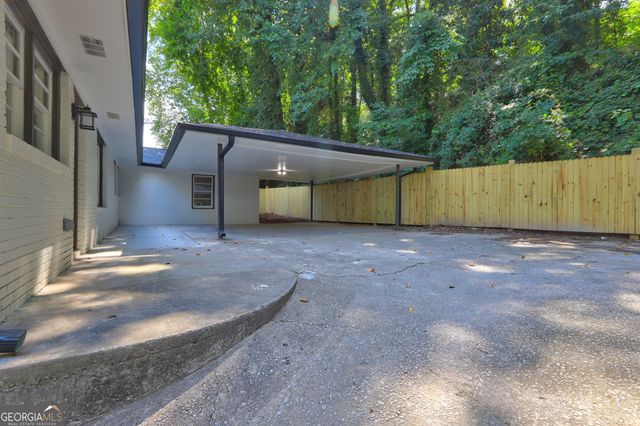 1842 Calloway Drive NW, Atlanta, GA 30314