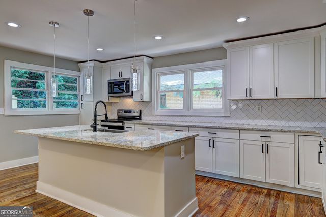 1842 Calloway Drive NW, Atlanta, GA 30314