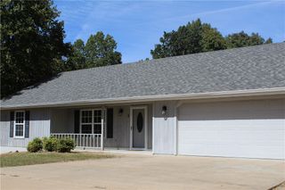 1 Hunby Lane, Bella Vista, AR 72715