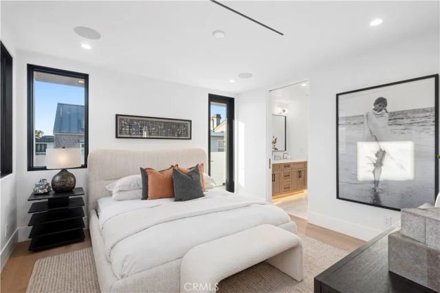 605 Carnation, Corona Del Mar, CA 92625