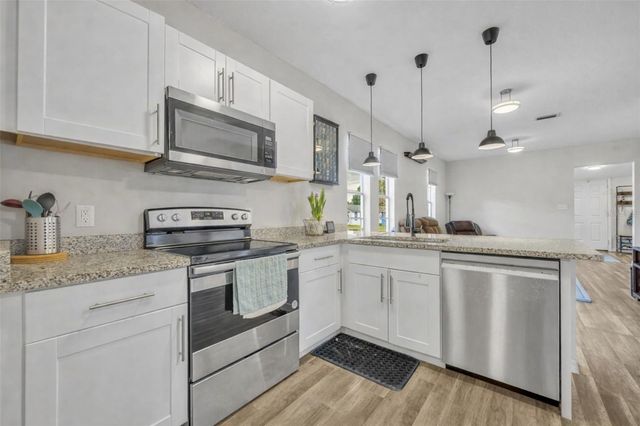 4248 MINOSO STREET, Orlando, FL 32811