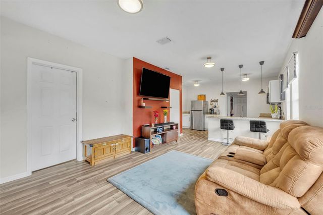 4248 MINOSO STREET, Orlando, FL 32811