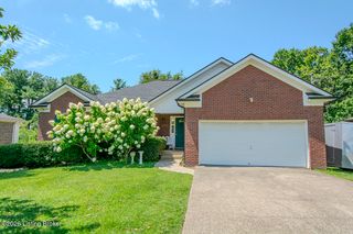 1114 Meadowridge Trail, Goshen, KY 40026