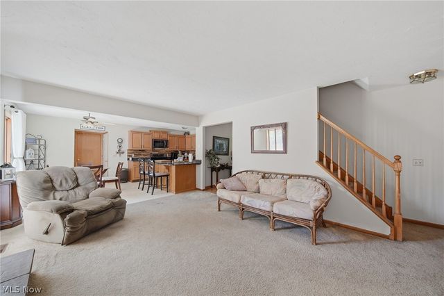 3021 Duquesne Drive, Stow, OH 44224