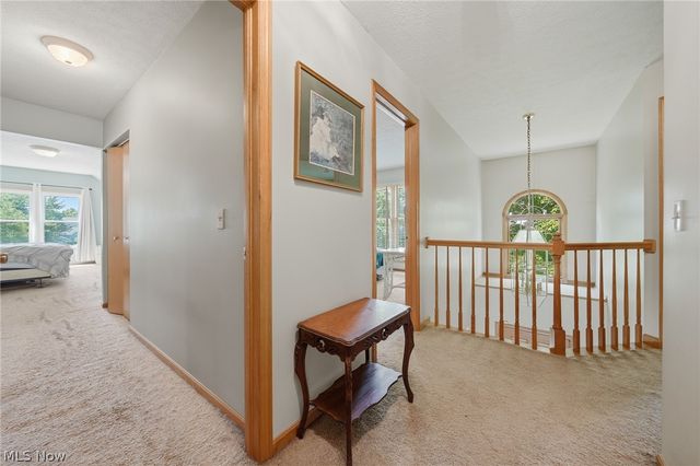 3021 Duquesne Drive, Stow, OH 44224