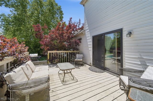 3021 Duquesne Drive, Stow, OH 44224