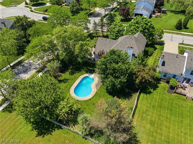 3021 Duquesne Drive, Stow, OH 44224