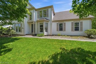 3021 Duquesne Drive, Stow, OH 44224