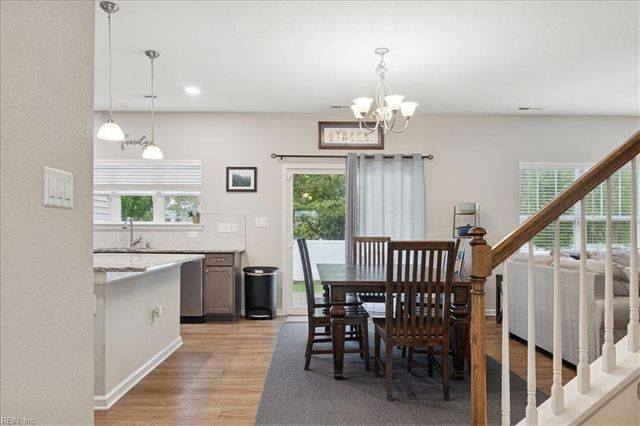 615 Clarion LN, Chesapeake, VA 23320