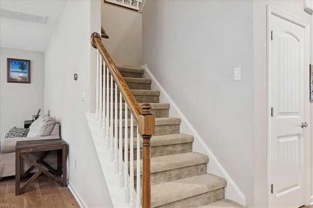 615 Clarion LN, Chesapeake, VA 23320