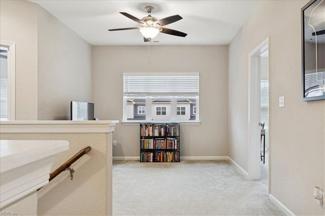 615 Clarion LN, Chesapeake, VA 23320