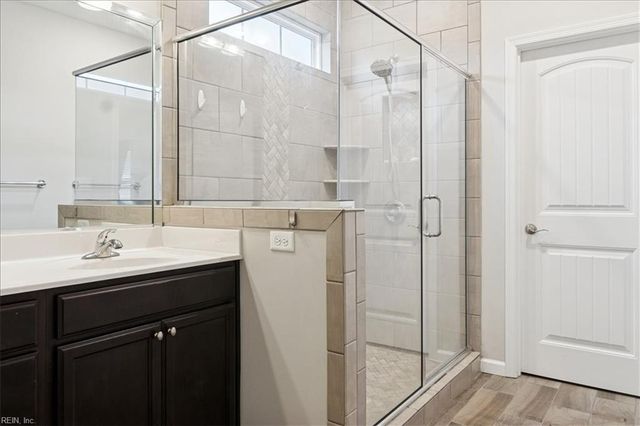 615 Clarion LN, Chesapeake, VA 23320