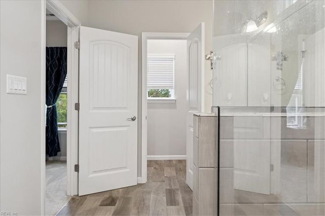 615 Clarion LN, Chesapeake, VA 23320