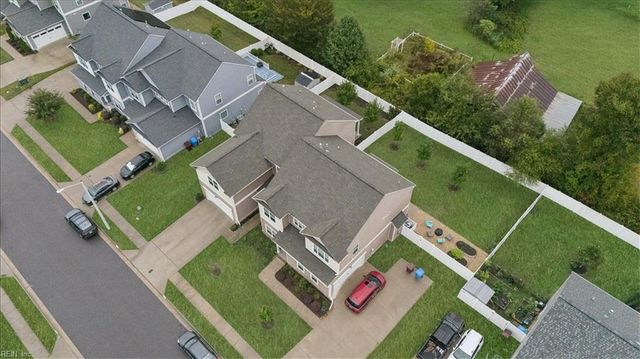 615 Clarion LN, Chesapeake, VA 23320