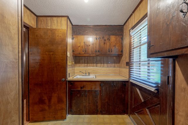 572 Westbury Road, Saint George, SC 29477