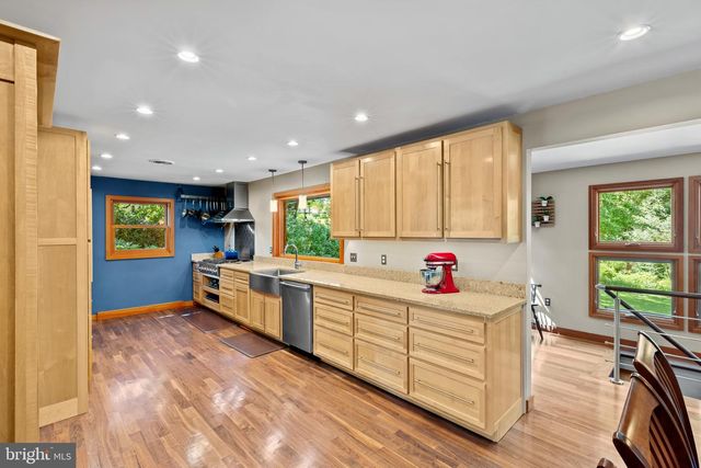 9922 FREDERICK RD, Ellicott City, MD 21042