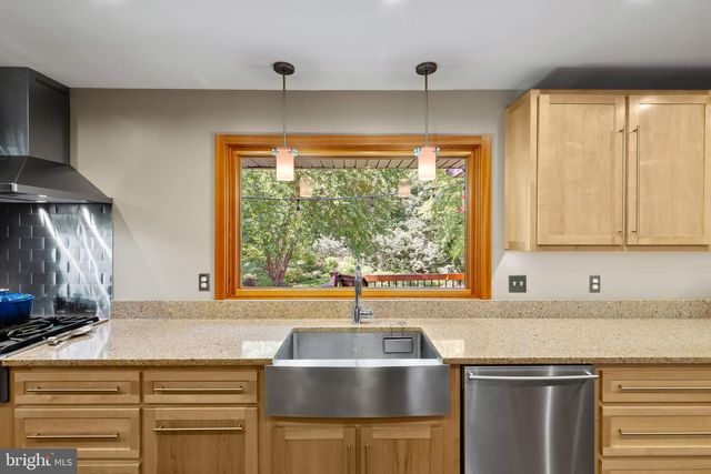 9922 FREDERICK RD, Ellicott City, MD 21042