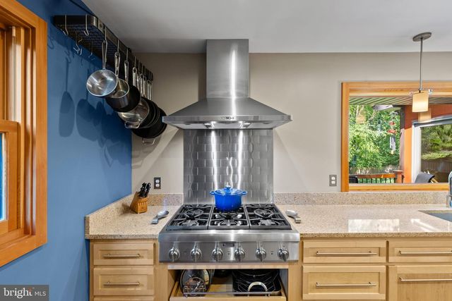 9922 FREDERICK RD, Ellicott City, MD 21042