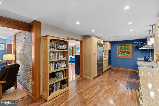 9922 FREDERICK RD, Ellicott City, MD 21042