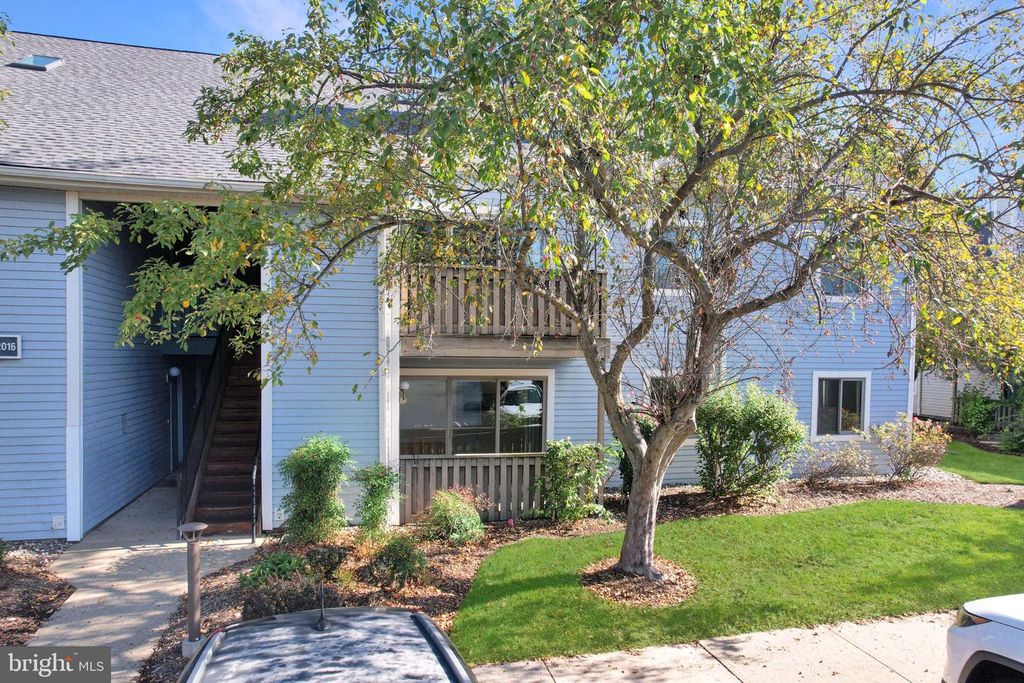 2013 ASPEN DR, PLAINSBORO, NJ 08536 — photo 4