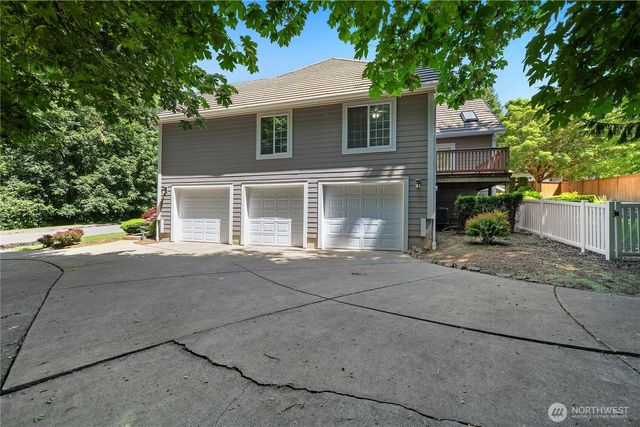 2848 Burnaby Park Loop SE, Olympia, WA 98501