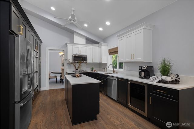 2848 Burnaby Park Loop SE, Olympia, WA 98501