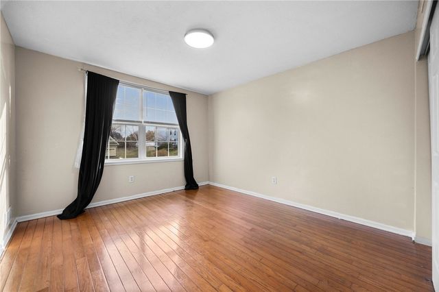 12 Cashmere Court, Irondequoit, NY 14609